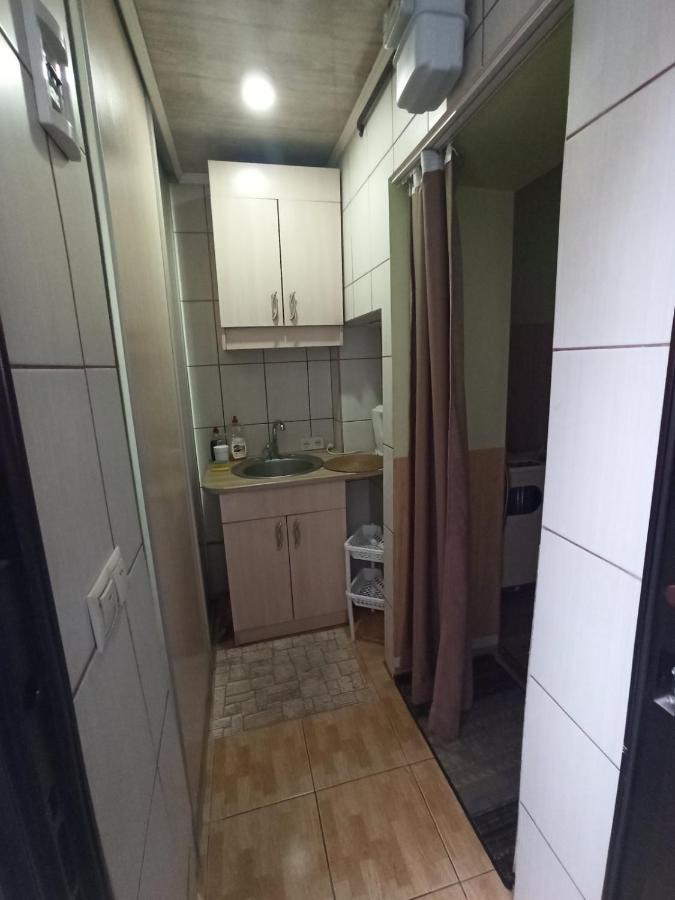 Смарт-Економ,10 Хв До Ж/Д Вокзалу Apartment Lviv Ngoại thất bức ảnh