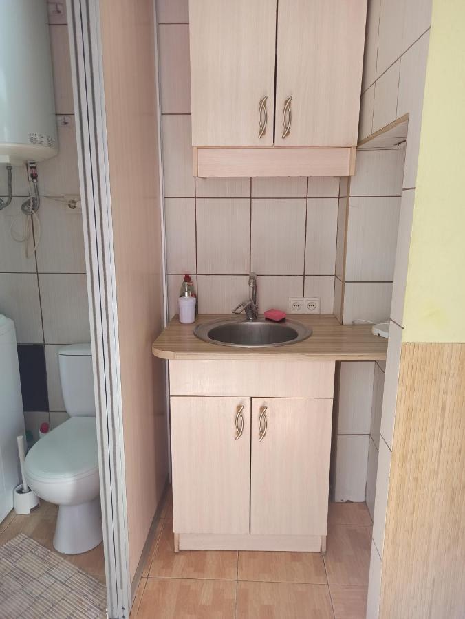 Смарт-Економ,10 Хв До Ж/Д Вокзалу Apartment Lviv Ngoại thất bức ảnh